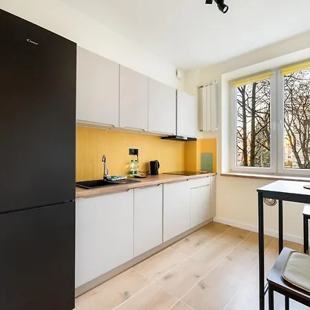 Ochota Sunny By Bookinghost Варшава