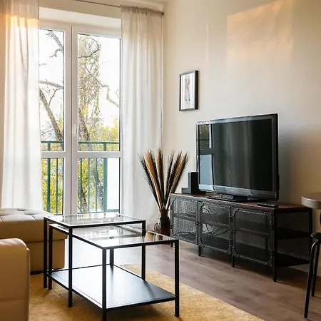 Ochota Sunny By Bookinghost *